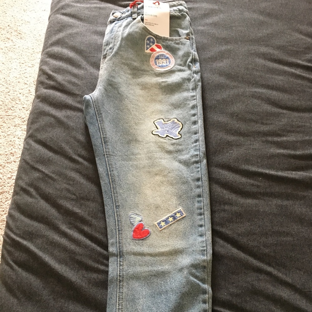 Boyfriend jeans with cute patches